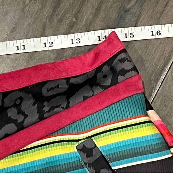 Crazy Train Leopard Lagoon Shorts - Size Lar - Picture 8 of 13